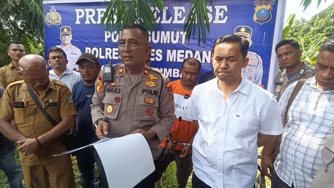 Polisi menangkap pelaku pembunuhan sadis di Deli Serdang. [Dok Polsek Patumbak]